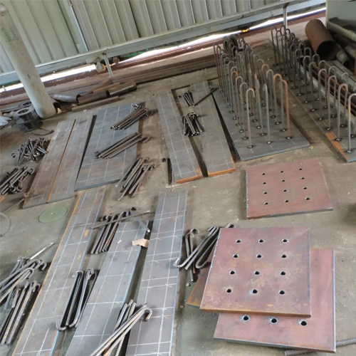 有哪些其他因素会影响池州预埋件位置的确定？